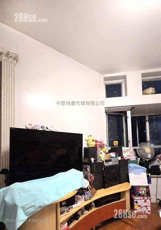 愉景新城 售盘 3 房 , 2 浴室 590 平方尺