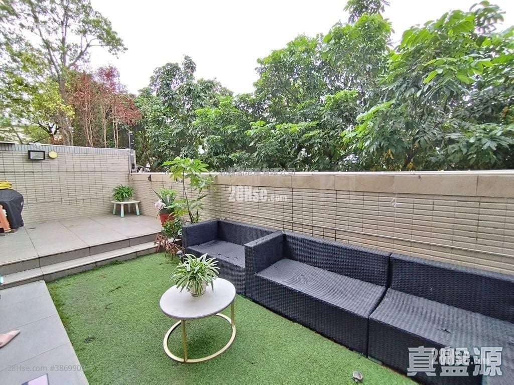 Domus Sell 3 Bedrooms , 4 Bathrooms 1,986 ft²