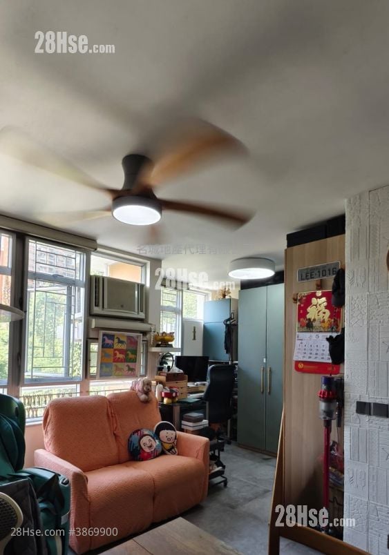 Ka Shun Court Sell 1 Bedroom , 1 Bathroom 445 ft²