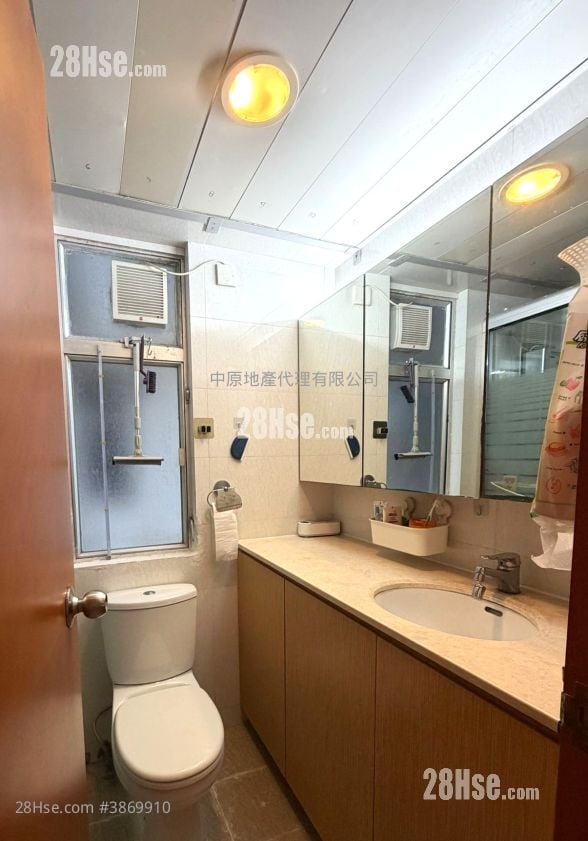Tsuen King Garden Sell 3 Bedrooms , 2 Bathrooms 551 ft²