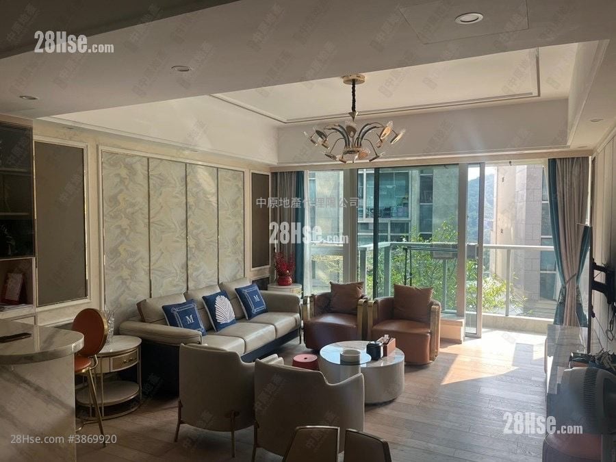 Mount Regalia Rental 1,625 ft²