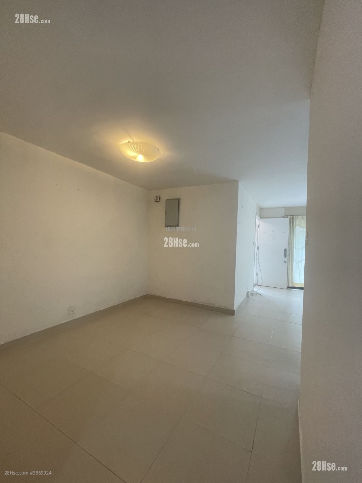 Village Rental 3 Bedrooms , 1 Bathroom 700 ft²