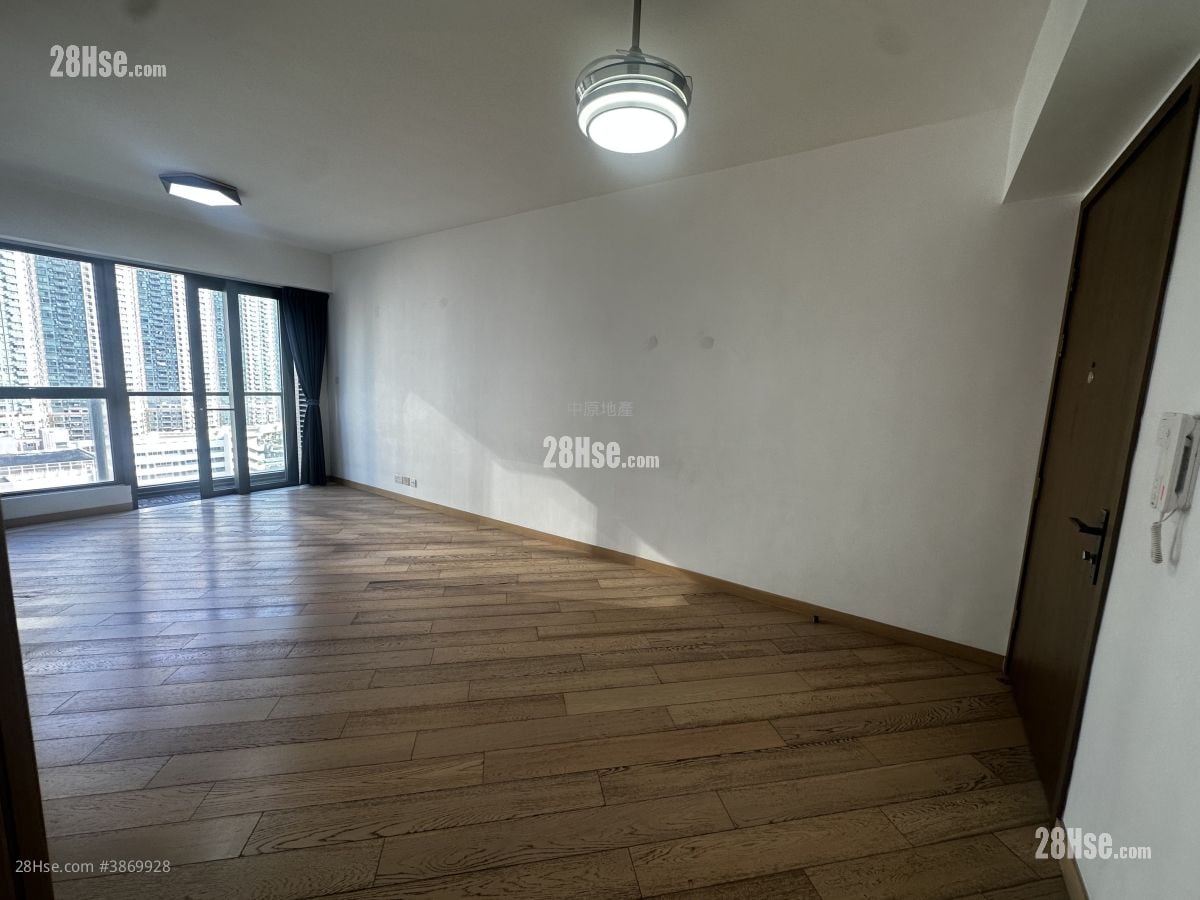 The Visionary Sell 2 Bedrooms 671 ft²