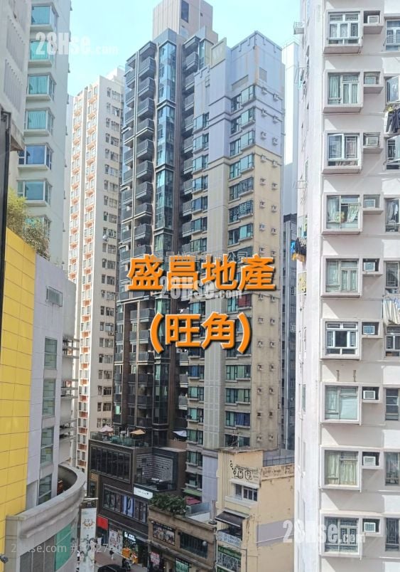 翠园大楼 售盘 5+ 房 , 2 浴室 589 平方尺