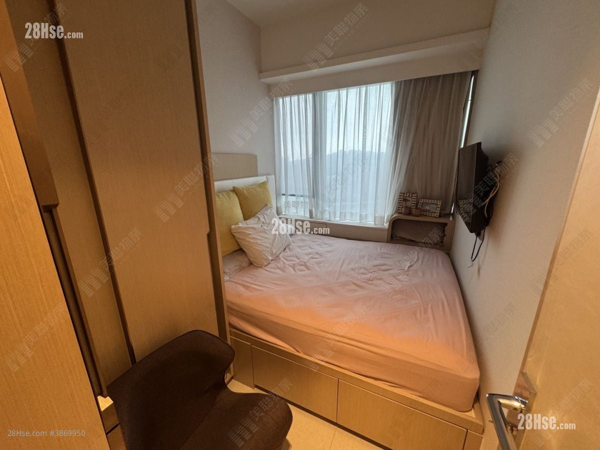 Ocean Pride Sell 4 Bedrooms , 3 Bathrooms 1,163 ft²