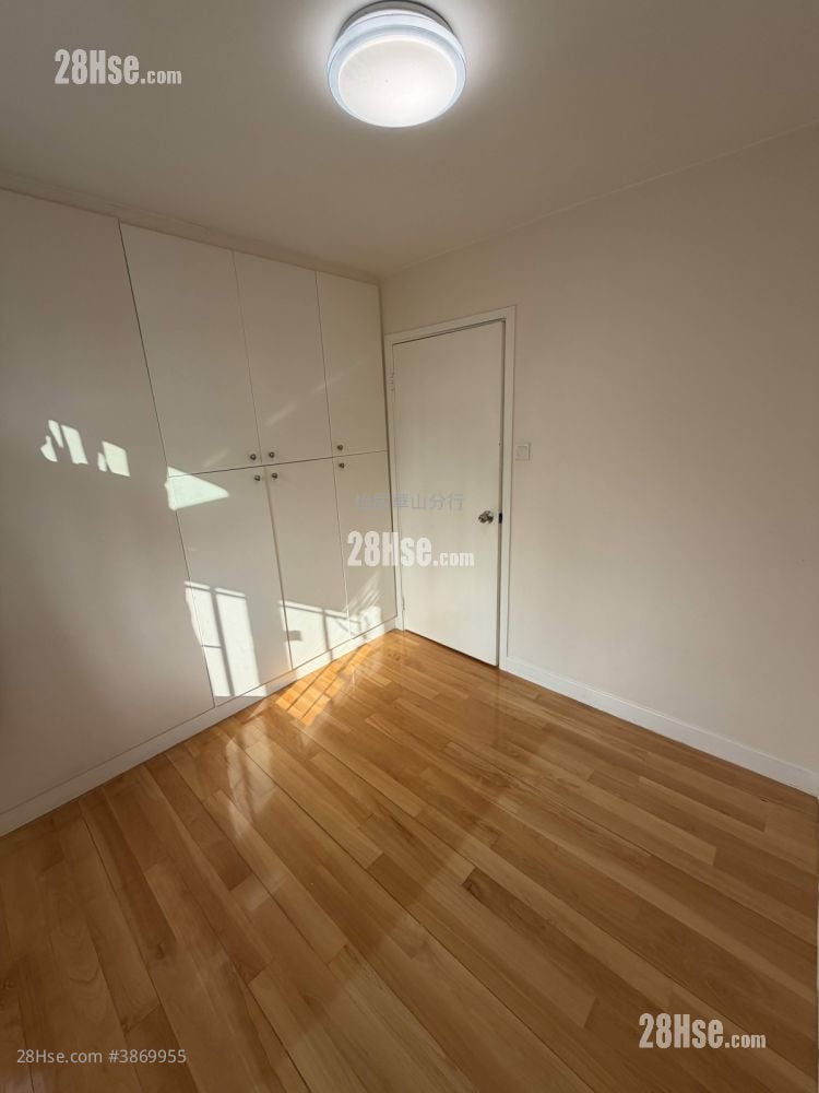Taikoo Shing Sell 3 Bedrooms , 2 Bathrooms 760 ft²