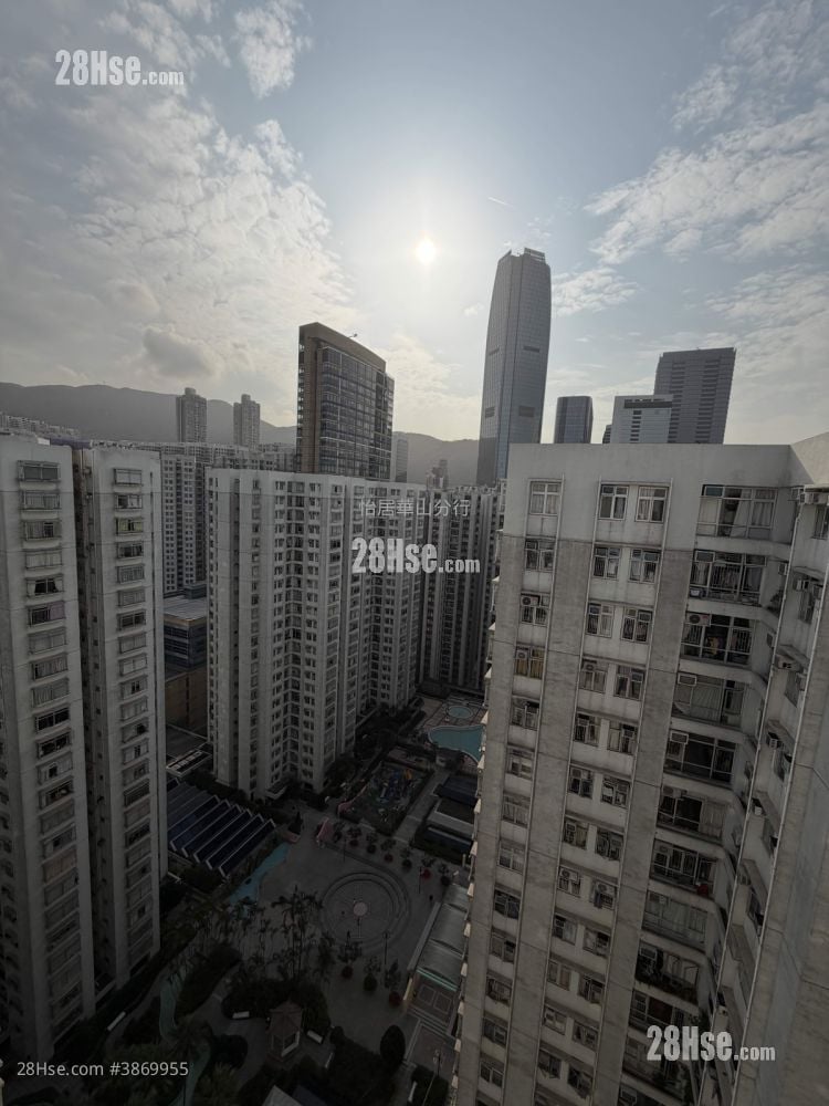 Taikoo Shing Sell 3 Bedrooms , 2 Bathrooms 760 ft²