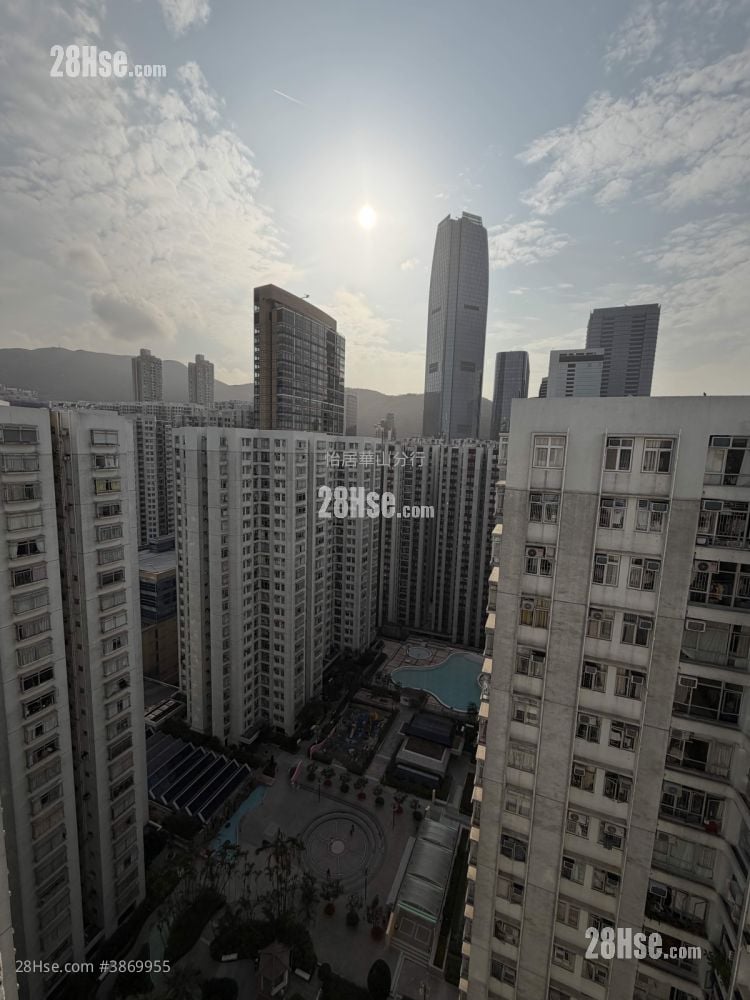 Taikoo Shing Sell 3 Bedrooms , 2 Bathrooms 760 ft²