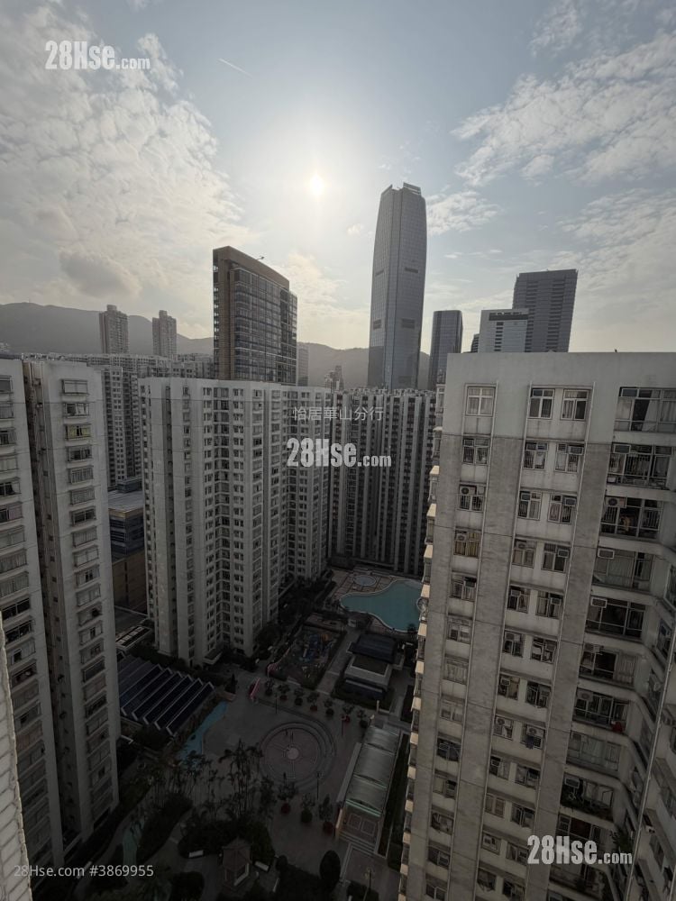 Taikoo Shing Sell 3 Bedrooms , 2 Bathrooms 760 ft²