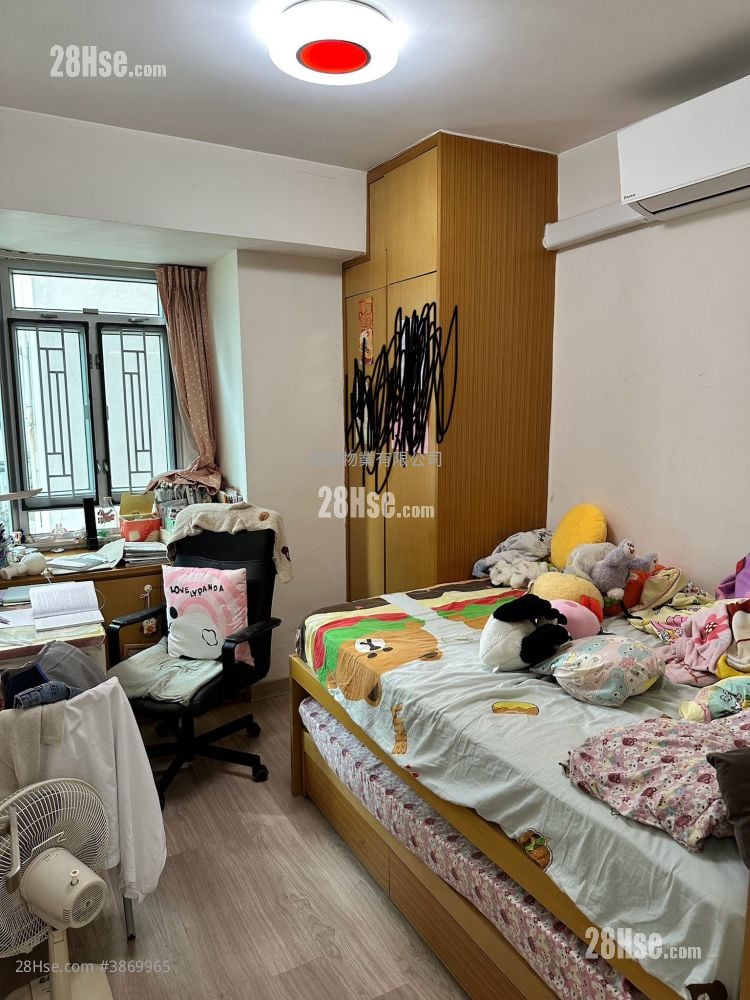 红磡湾中心 售盘 3 房 , 2 浴室 956 平方尺