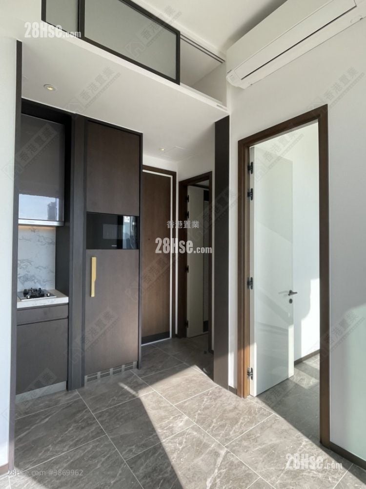 Belgravia Place Sell 2 Bedrooms , 1 Bathroom 335 ft²