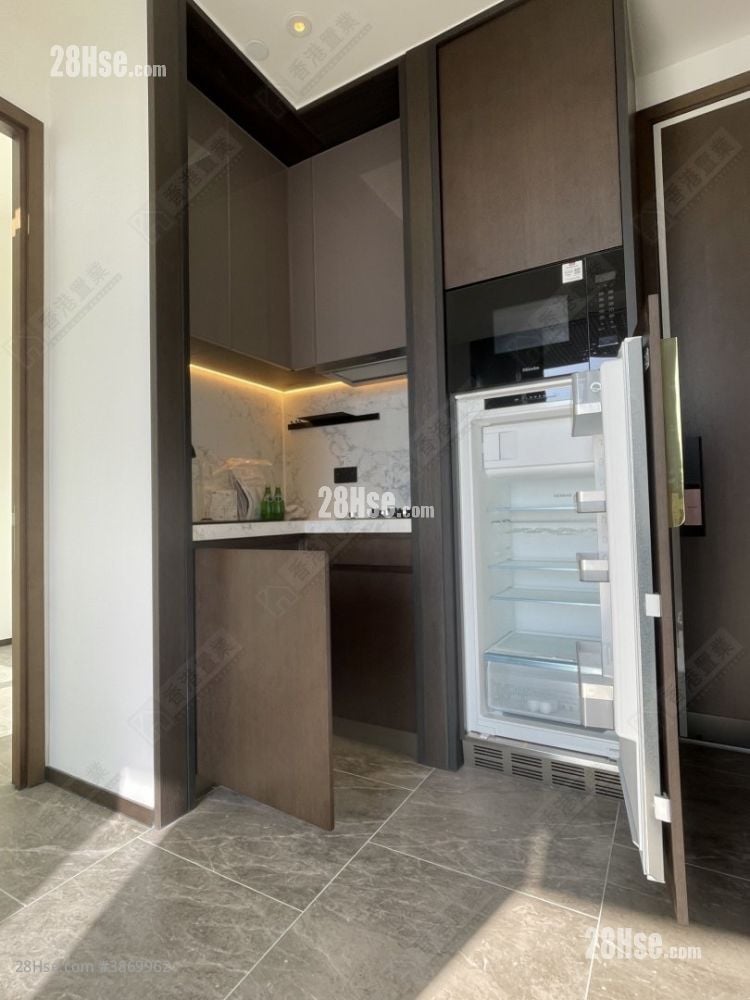 Belgravia Place Sell 2 Bedrooms , 1 Bathroom 335 ft²