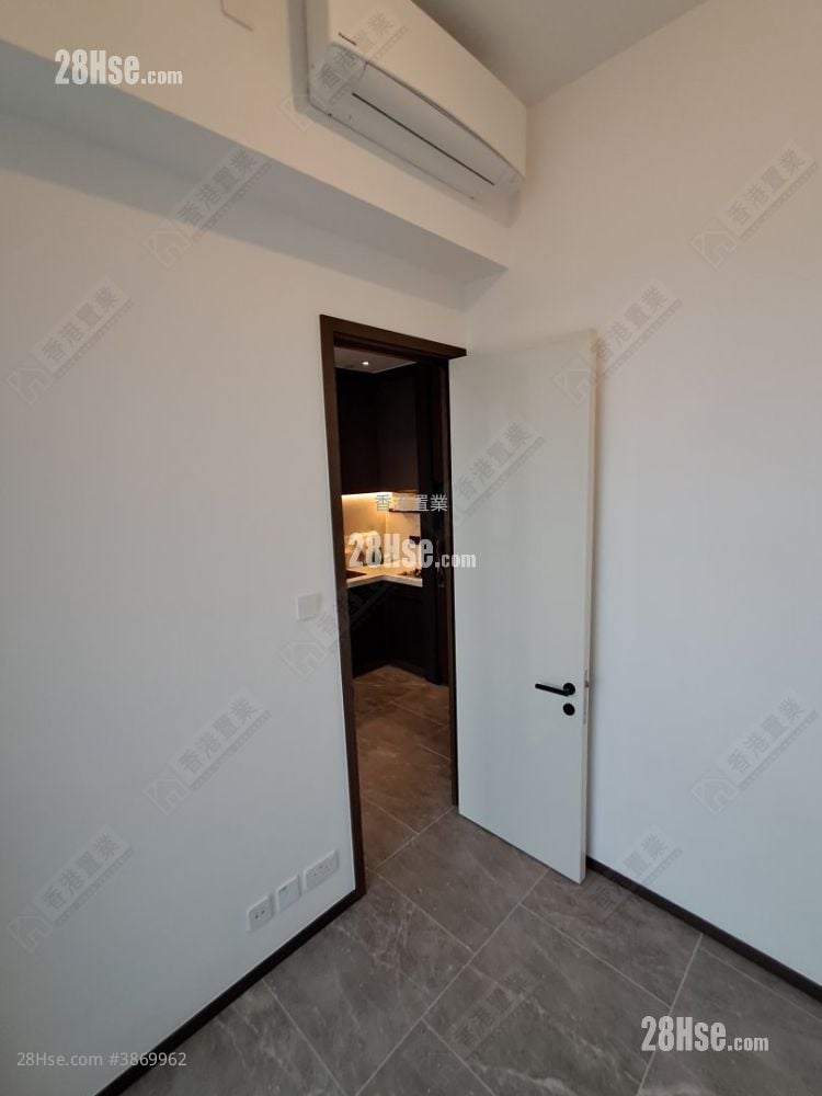 Belgravia Place Sell 2 Bedrooms , 1 Bathroom 335 ft²