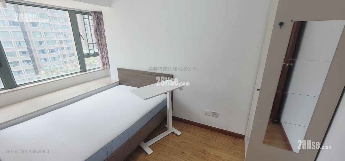 Residence Oasis Sell 2 Bedrooms , 1 Bathroom 488 ft²