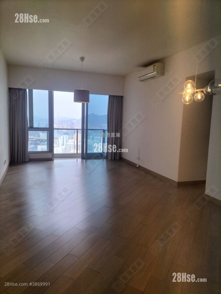 Cullinan West Rental 4 Bedrooms , 2 Bathrooms 1,509 ft²