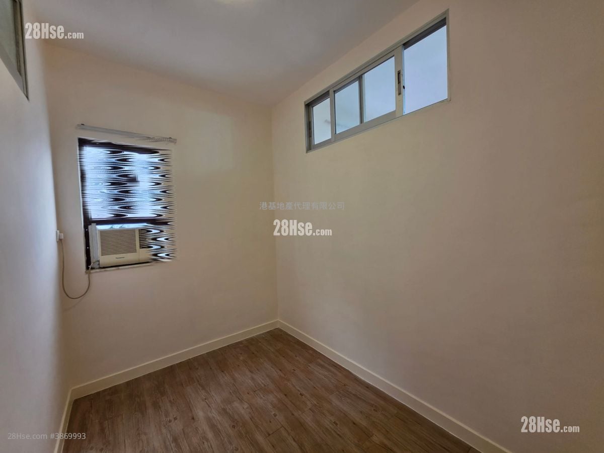 Sai Kung Apt Hse Sell 3 Bedrooms , 1 Bathroom 691 ft²
