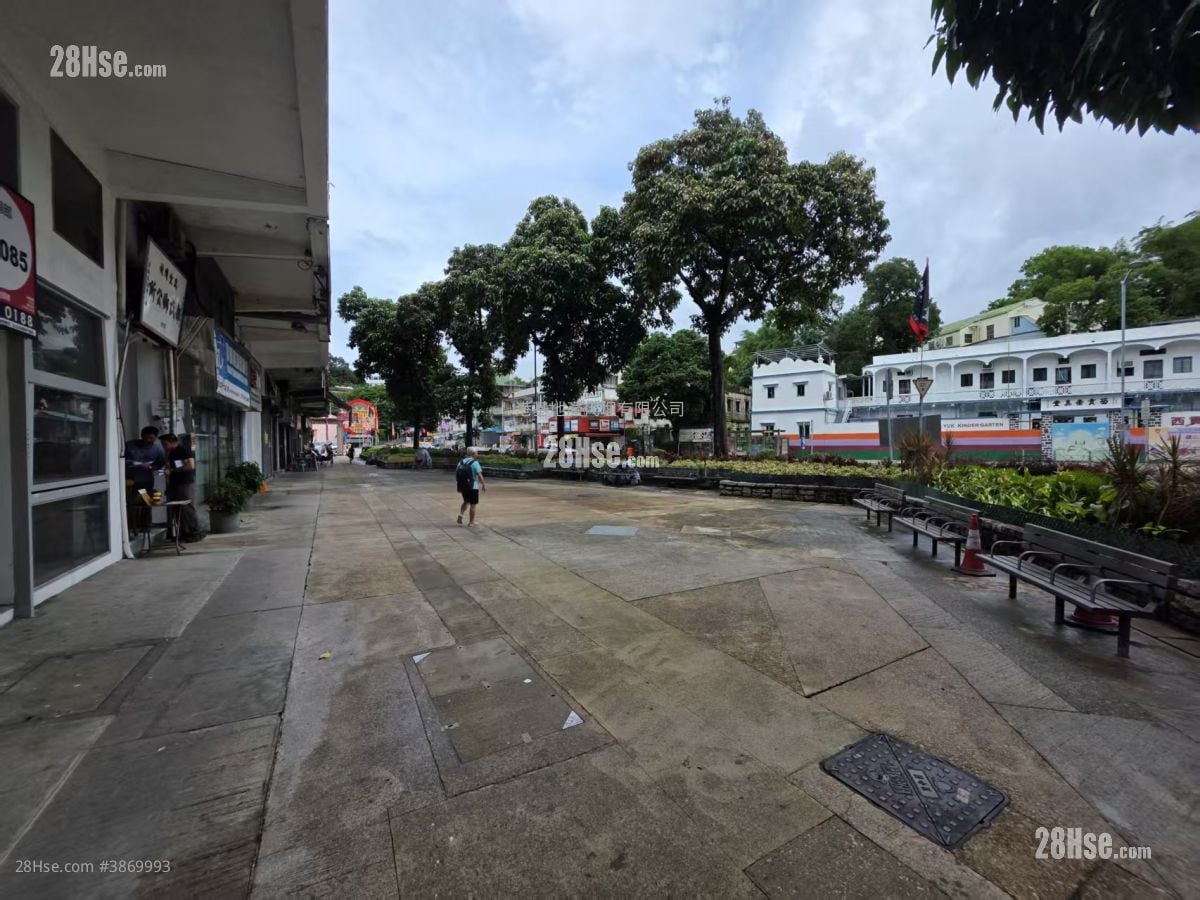 Sai Kung Apt Hse Sell 3 Bedrooms , 1 Bathroom 691 ft²