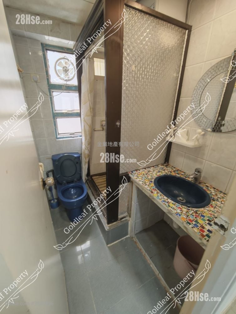Po Hang Building Rental 2 Bedrooms , 1 Bathroom 367 ft²