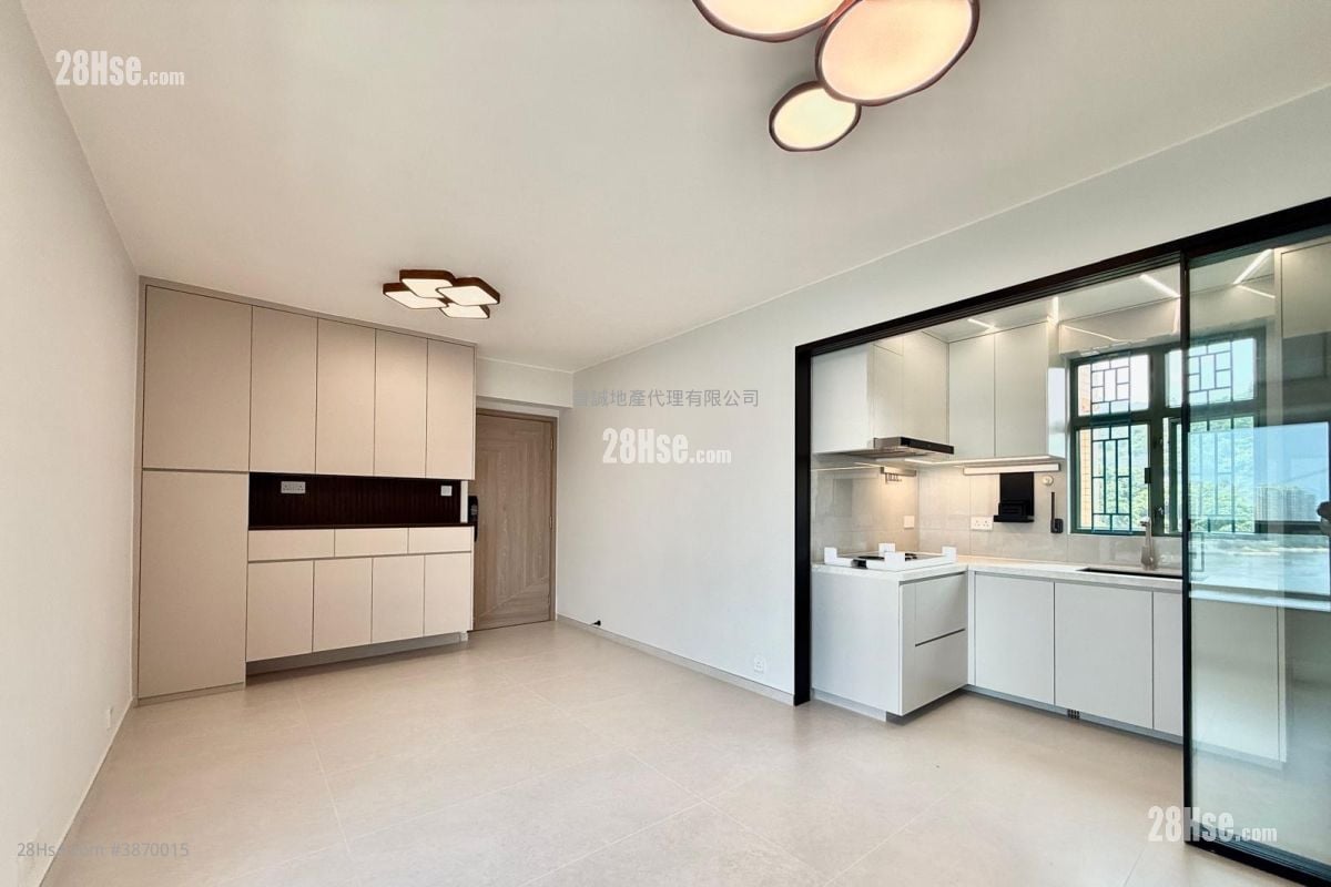 Sea Crest Villa Rental 3 Bedrooms , 2 Bathrooms 632 ft²