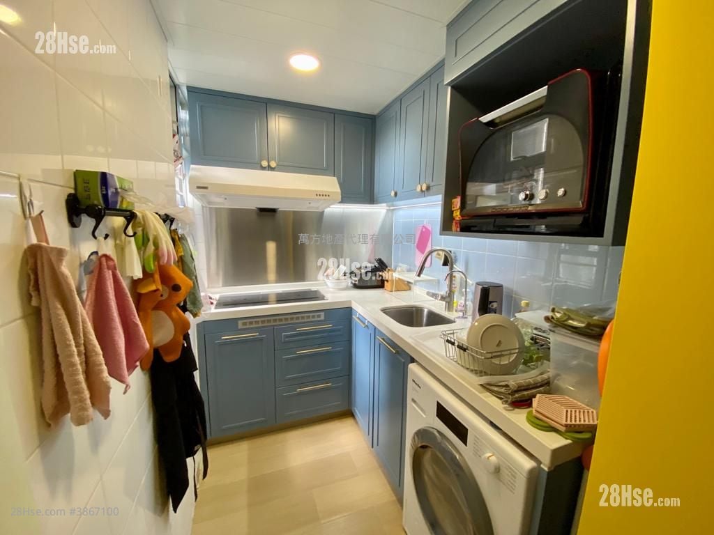 Yuk Wo Court Sell 1 Bedroom , 1 Bathroom 380 ft²