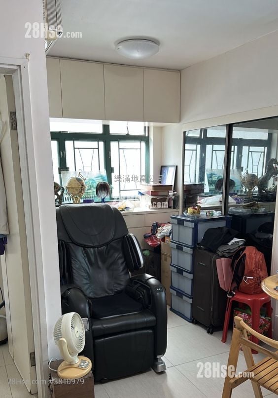 Able Building Sell 1 Bedroom , 1 Bathroom 324 ft²