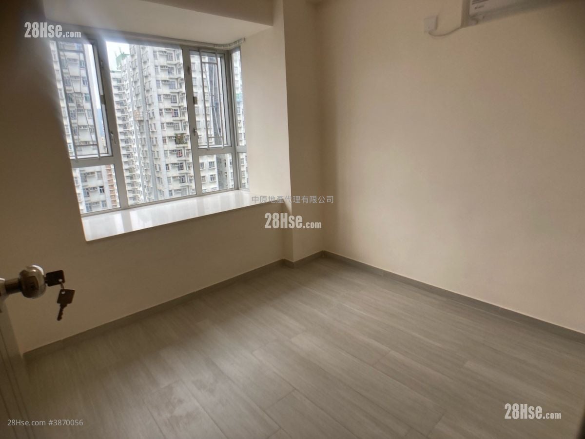 Tai Po Centre Rental 2 Bedrooms 361 ft²