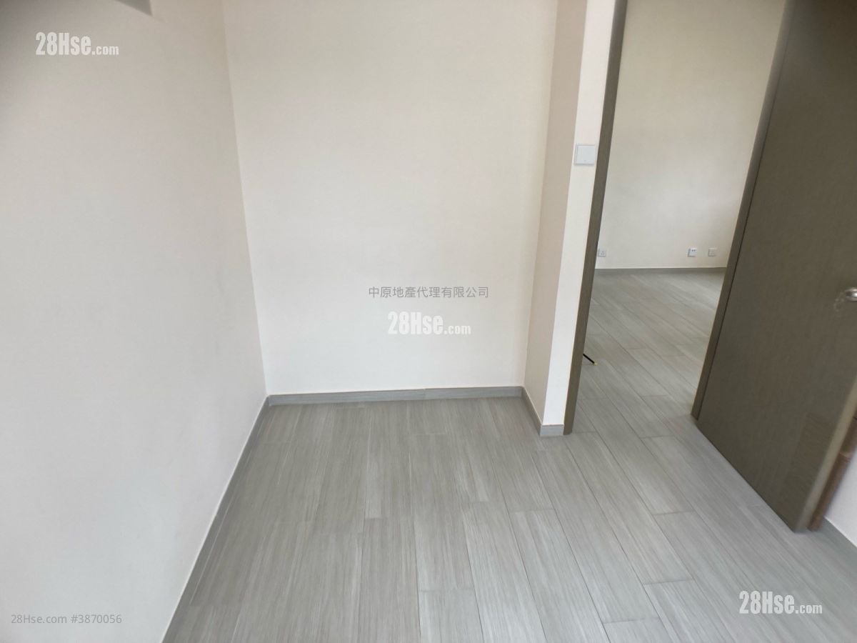 Tai Po Centre Rental 2 Bedrooms 361 ft²