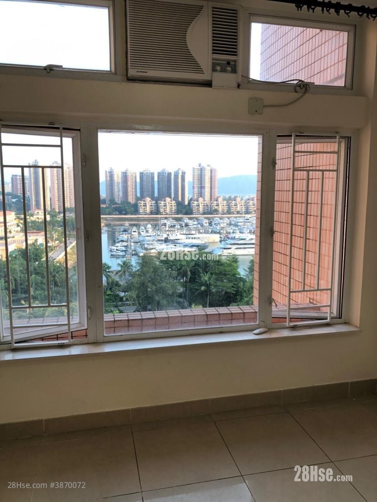 Hong Kong Gold Coast Sell 2 Bedrooms 476 ft²