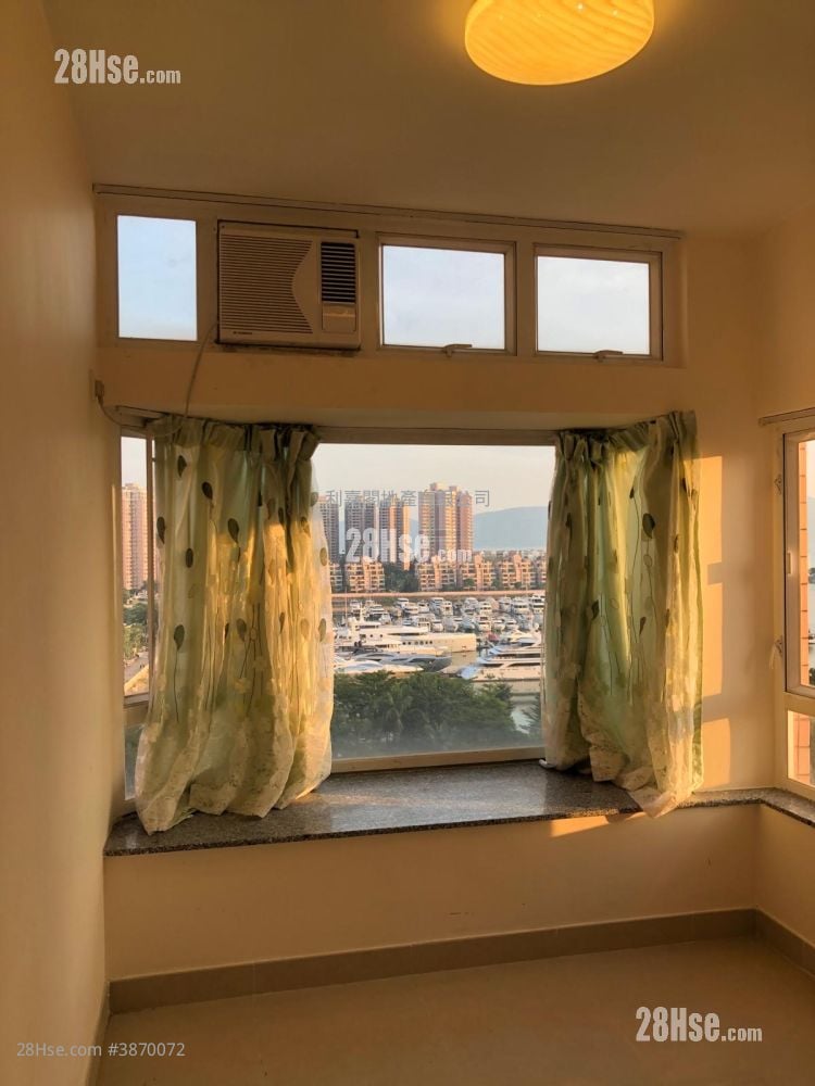 Hong Kong Gold Coast Sell 2 Bedrooms 476 ft²