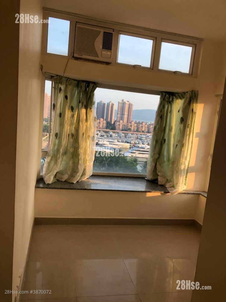 Hong Kong Gold Coast Sell 2 Bedrooms 476 ft²