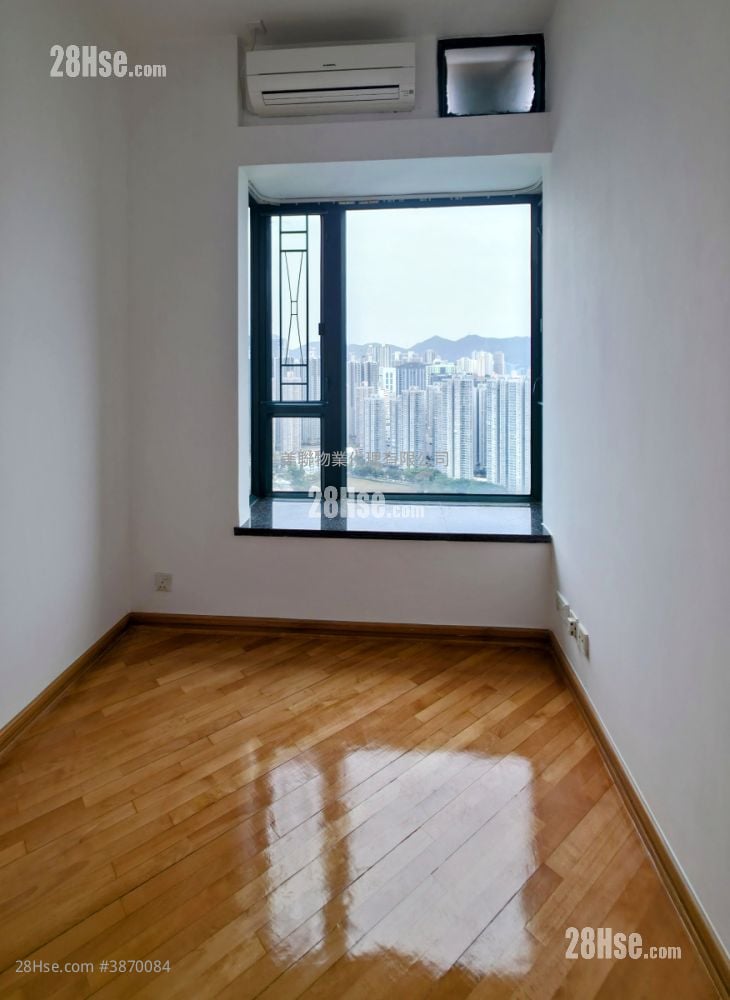 Villa Esplanada Rental 3 Bedrooms , 2 Bathrooms 751 ft²