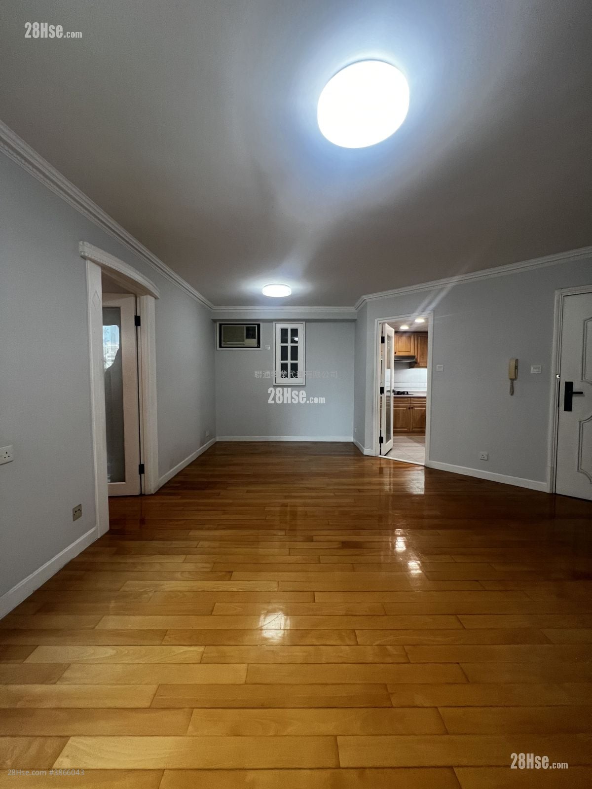 Jubilant Place Rental 4 Bedrooms , 2 Bathrooms 778 ft²