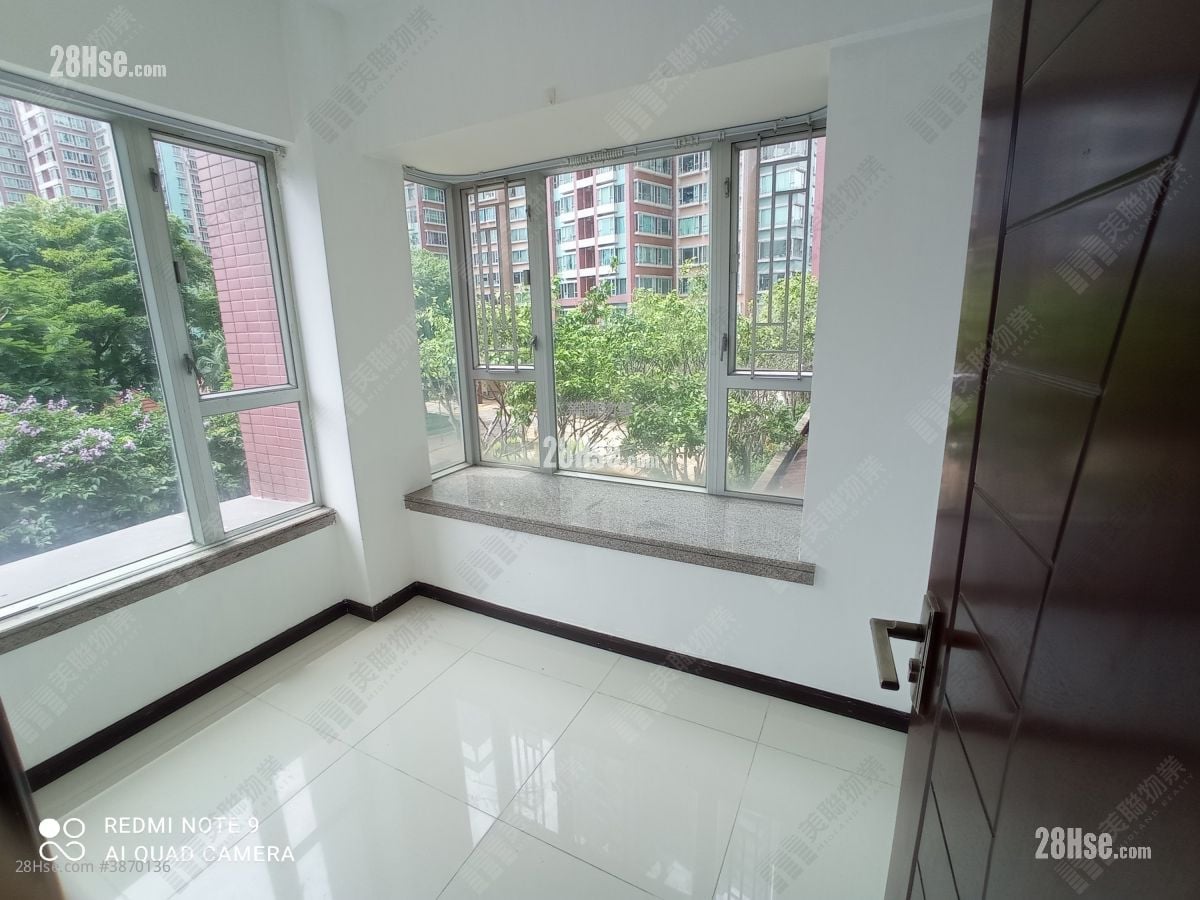Parkland Villas Sell 2 Bedrooms 376 ft²