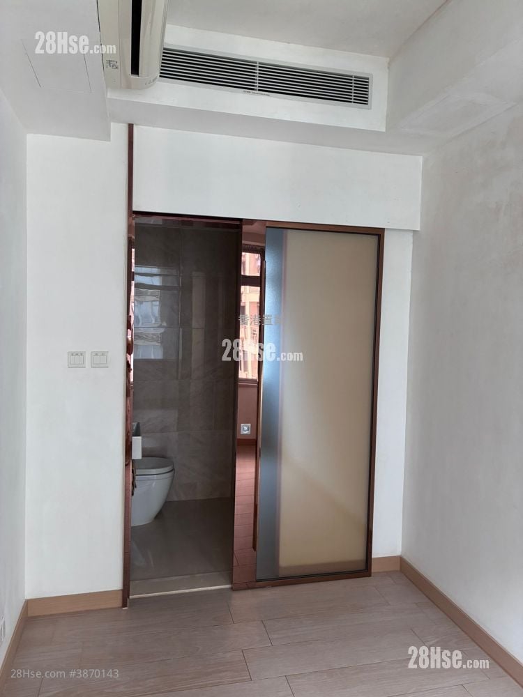 Century Link Rental 1 Bedroom , 1 Bathroom 378 ft²