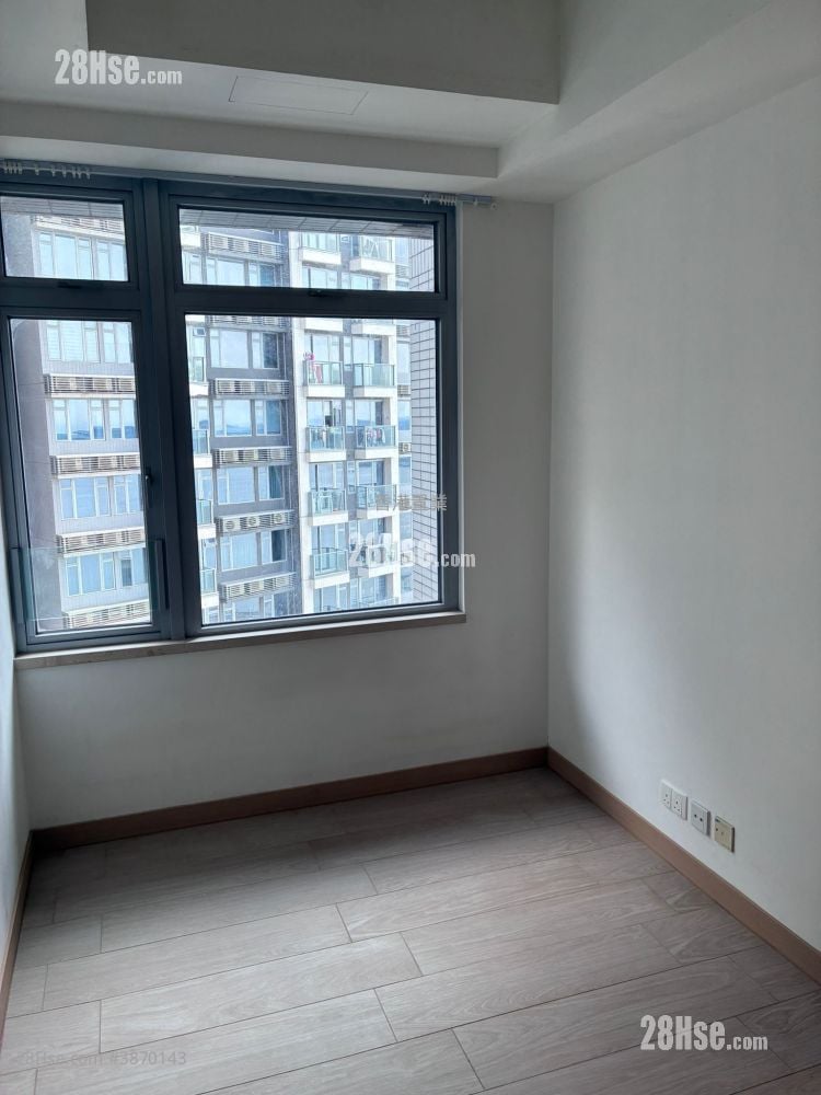 Century Link Rental 1 Bedroom , 1 Bathroom 378 ft²