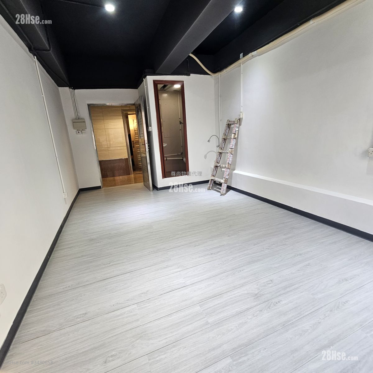 Mow Hing Factory Building Rental