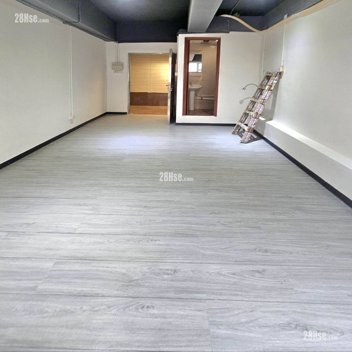 Mow Hing Factory Building Rental