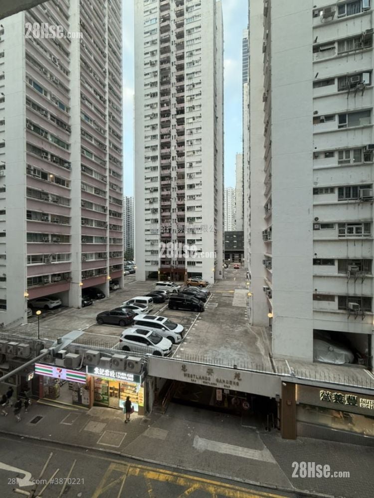 Fortwest Sell 2 Bedrooms , 1 Bathroom 437 ft²