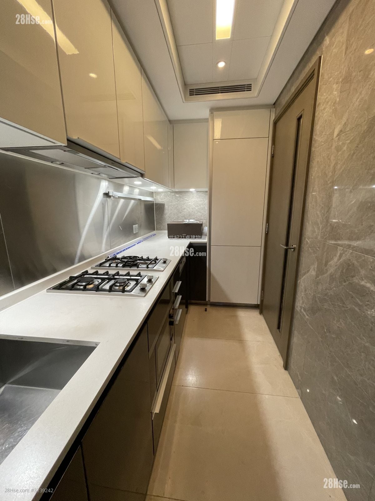 The Austin Sell 2 Bedrooms , 1 Bathroom 520 ft²
