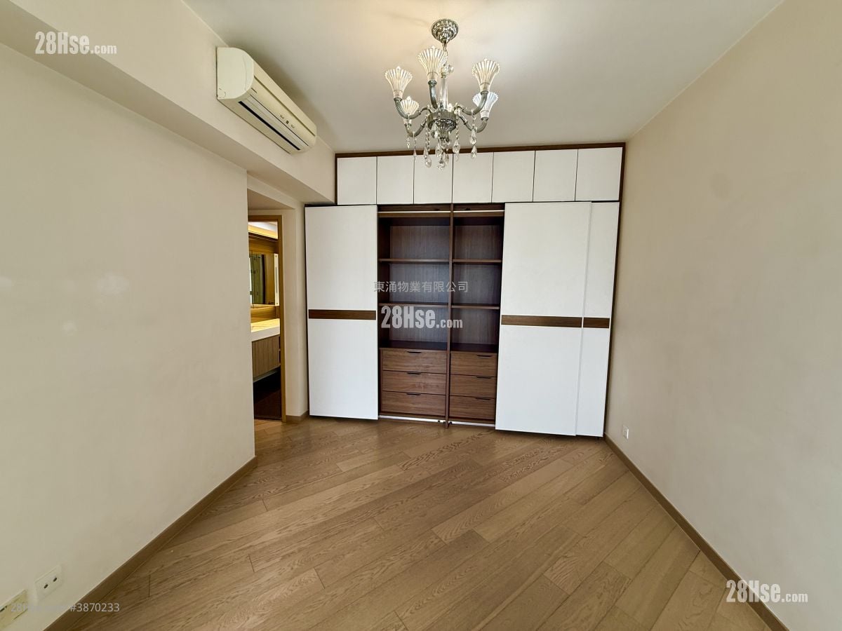The Visionary Rental 3 Bedrooms , 3 Bathrooms 1,144 ft²
