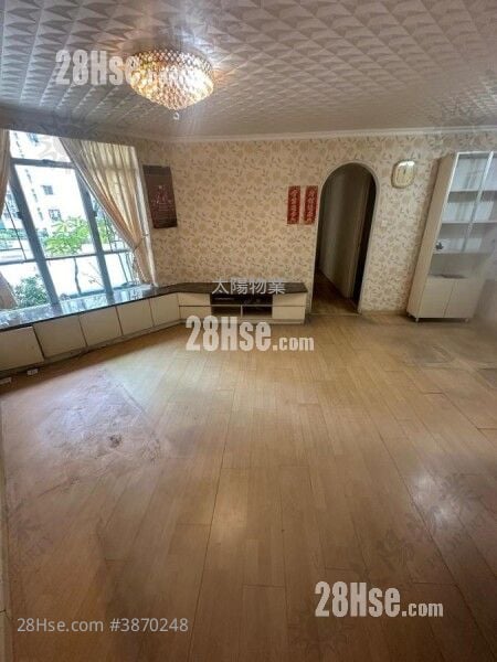 Whampoa Garden Sell 4 Bedrooms 797 ft²