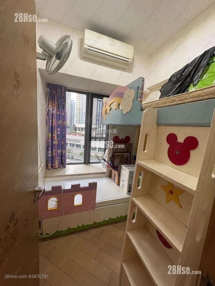The Wings Sell 3 Bedrooms , 2 Bathrooms 648 ft²