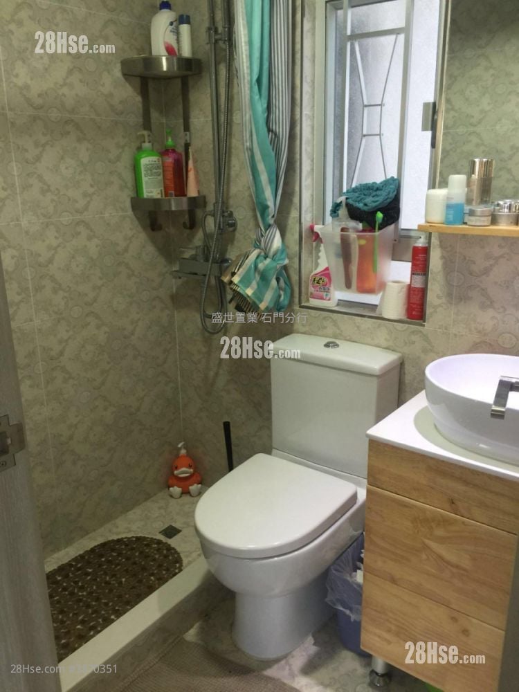 Hilton Plaza Sell 3 Bedrooms , 1 Bathroom 475 ft²