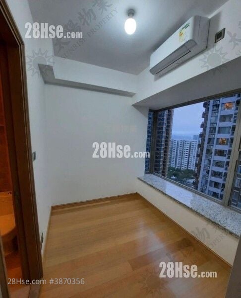 Stars By The Harbour Sell 4 Bedrooms 1,328 ft²