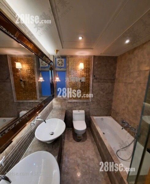 Stars By The Harbour Sell 4 Bedrooms 1,328 ft²