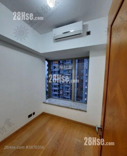 Stars By The Harbour Sell 4 Bedrooms 1,328 ft²