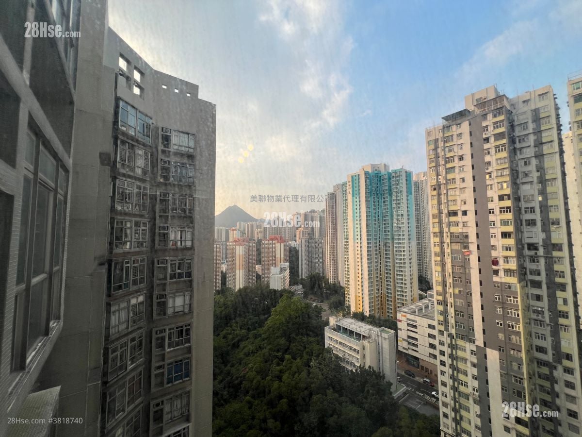 汇景花园 售盘 2 房 , 1 浴室 537 平方尺