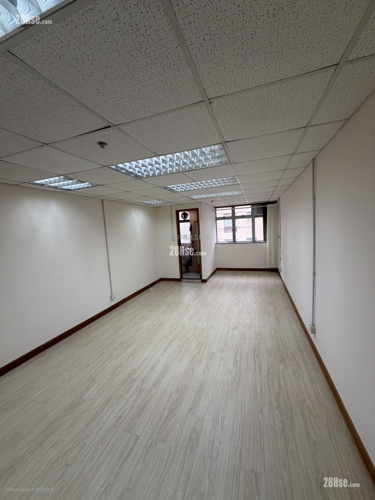 Mai Hing Industrial Building Rental 350 ft²