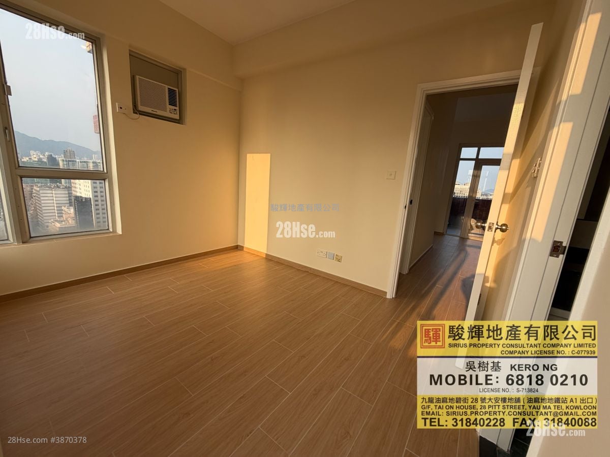 Liberty Mansion Rental 3 Bedrooms , 2 Bathrooms 694 ft²