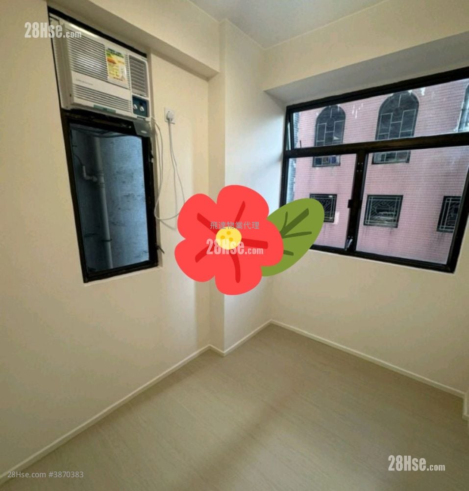 Kong Chian Tower Sell 2 Bedrooms , 1 Bathroom 285 ft²
